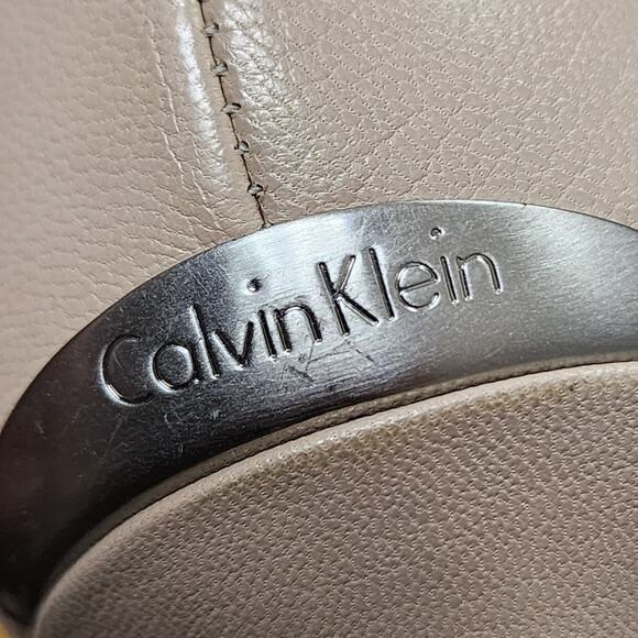 Calvin Klein 9.5 Cream Pointed Toe Heels - Picture 7 of 9